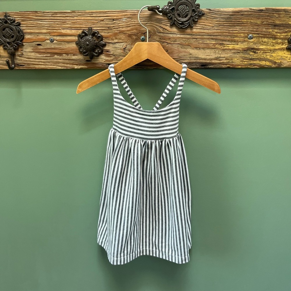 June & January Girls‎ Grey White Striped Cross Back Button Dress Size 12-18M